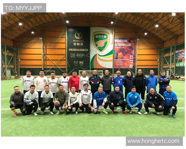 杭州足球队荣登全国足球团队协作排行榜第二名展现团队实力与默契